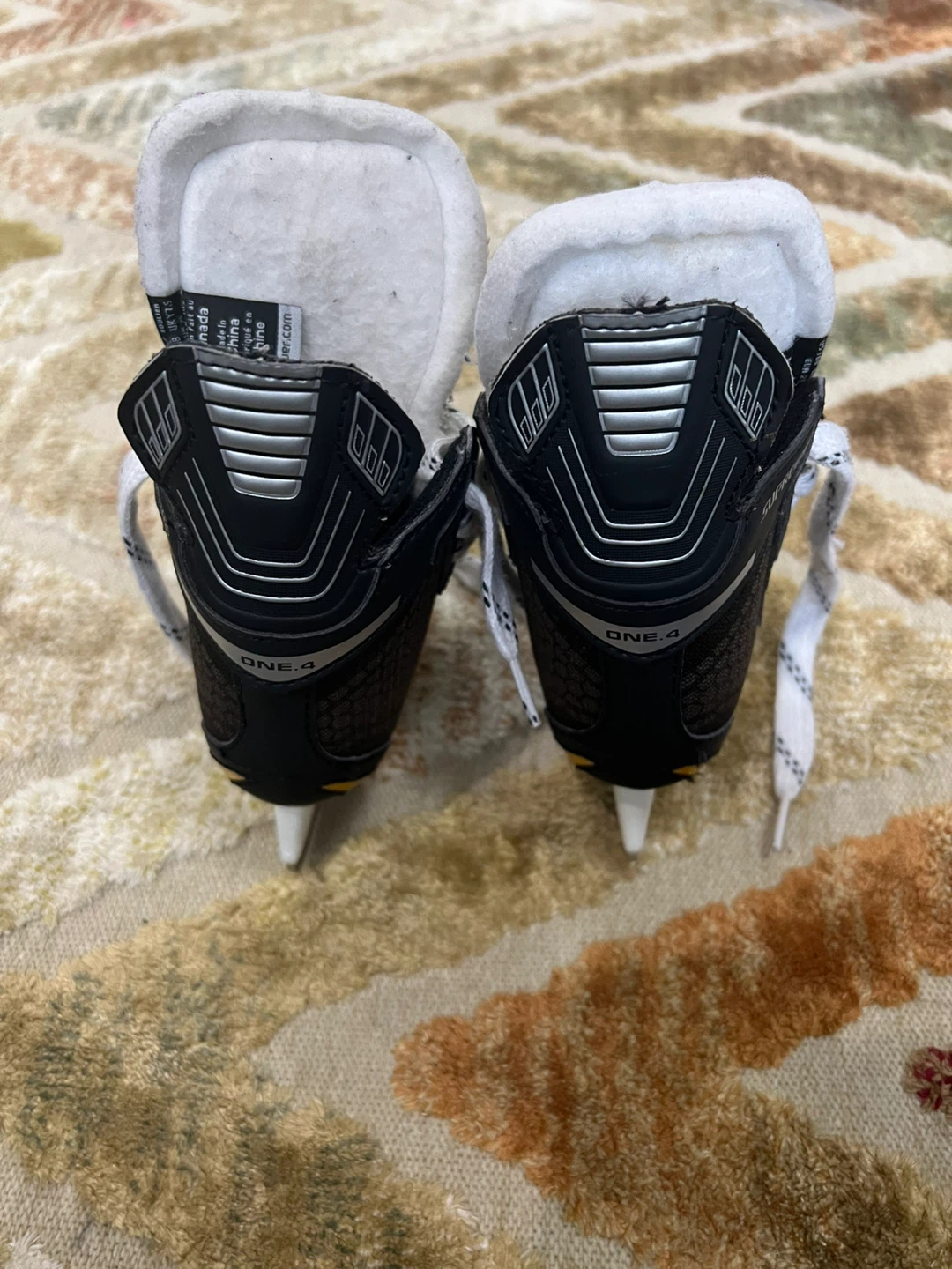 Bauer Ice Skates. Kids/Youth. Size Y7 - photo 2