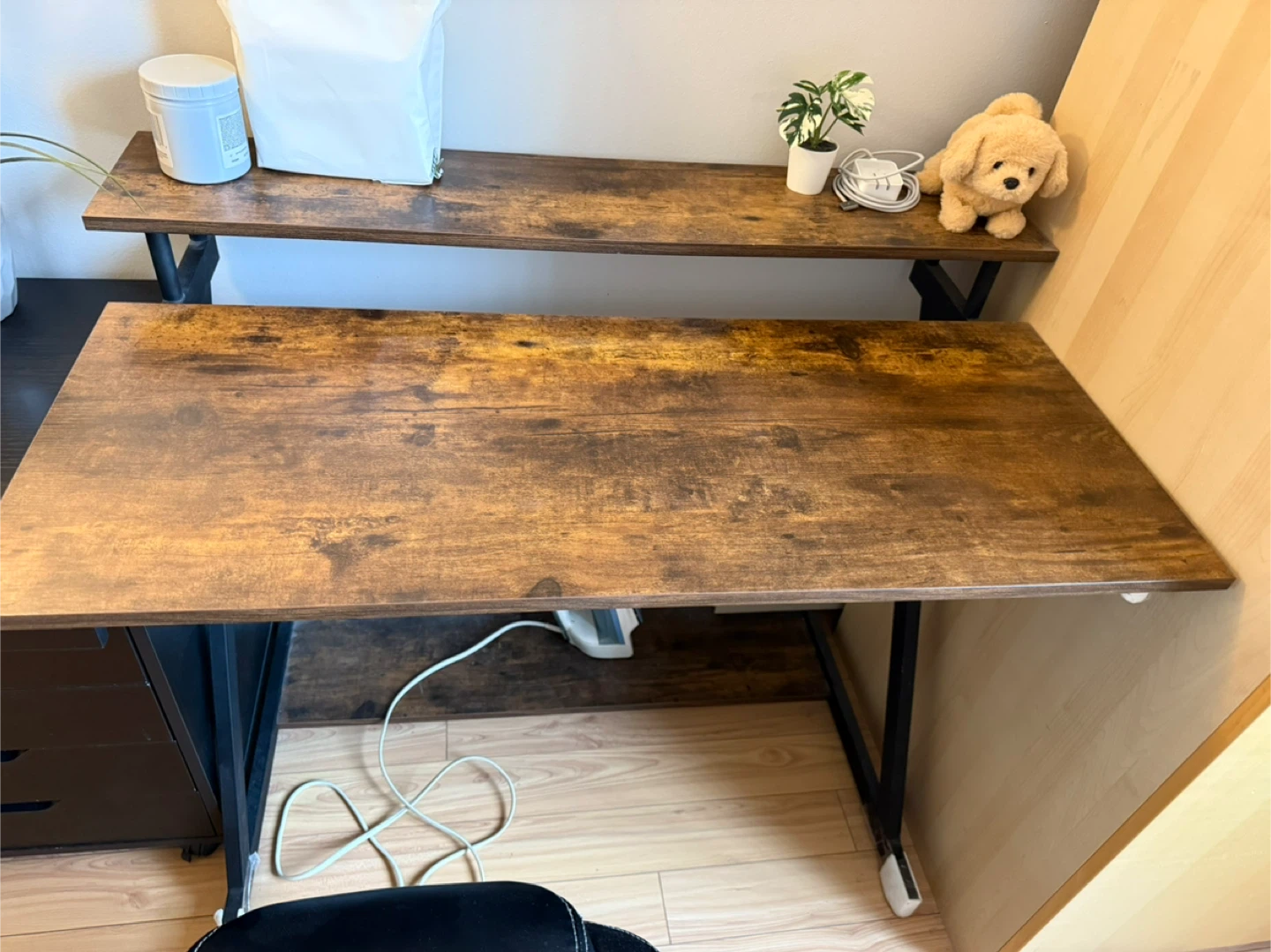 Move Out Sell - Office table and chair - photo 2