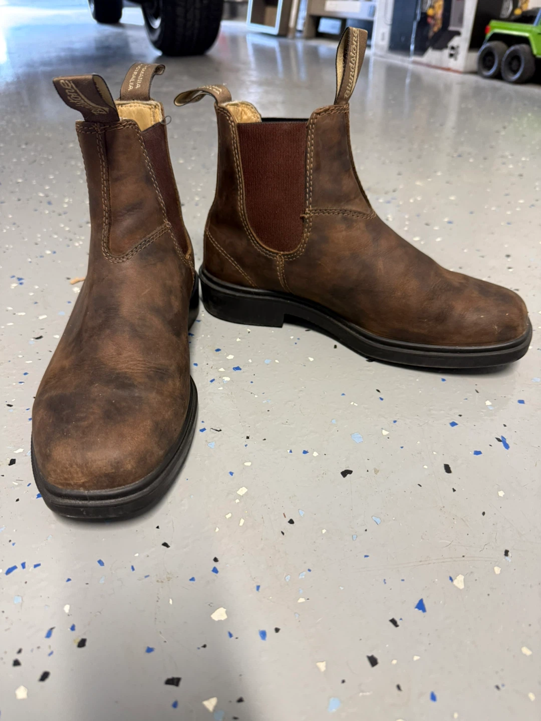 Blundstone Brown Leather Boots - Size 9