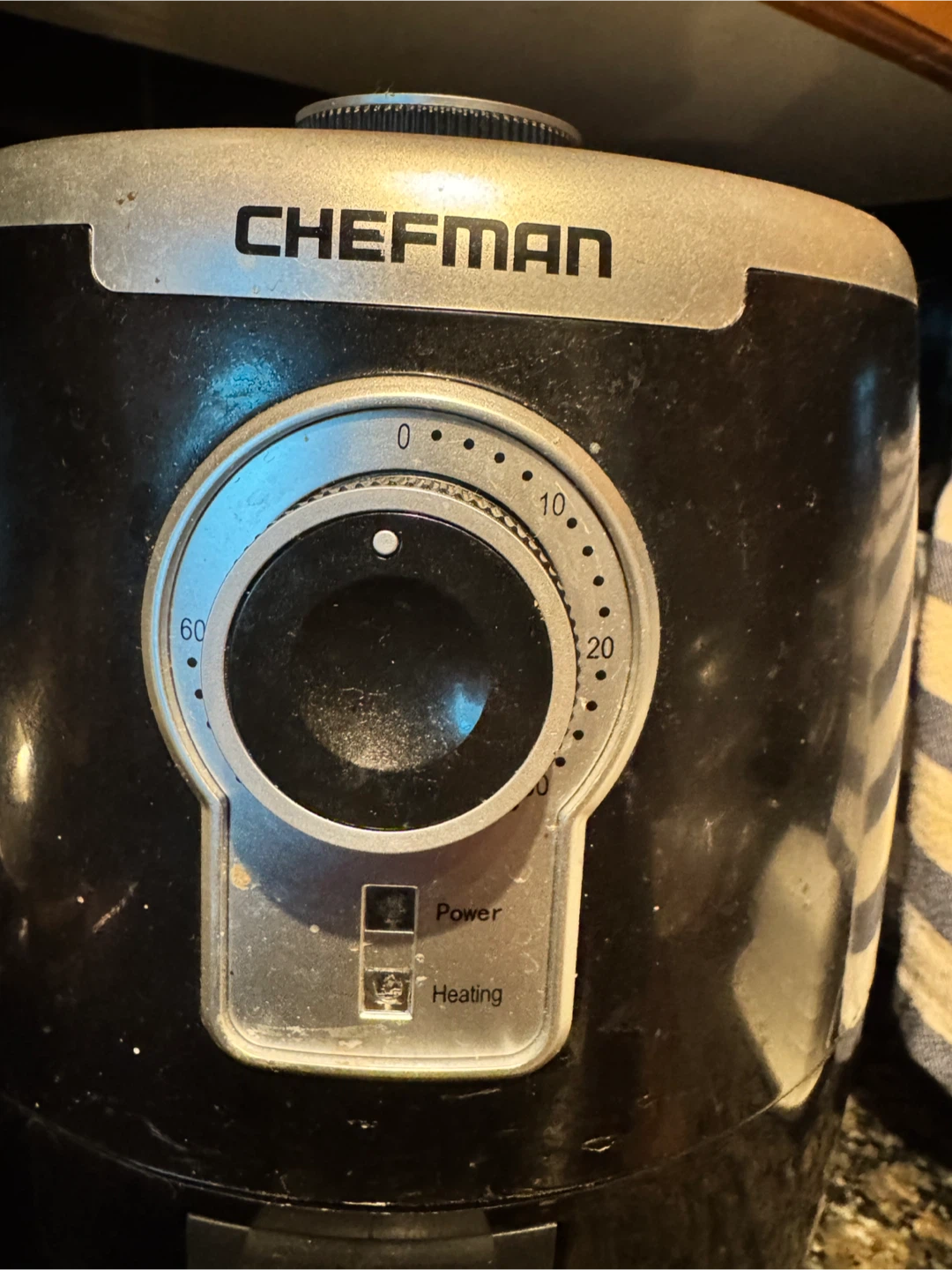 Chefman TurboFry 2-Quart Air Fryer - photo 2