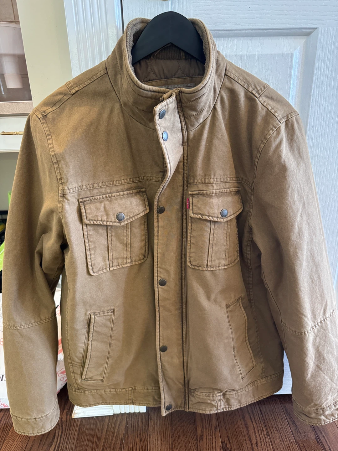 Levi’s Jacket- size M - photo 2