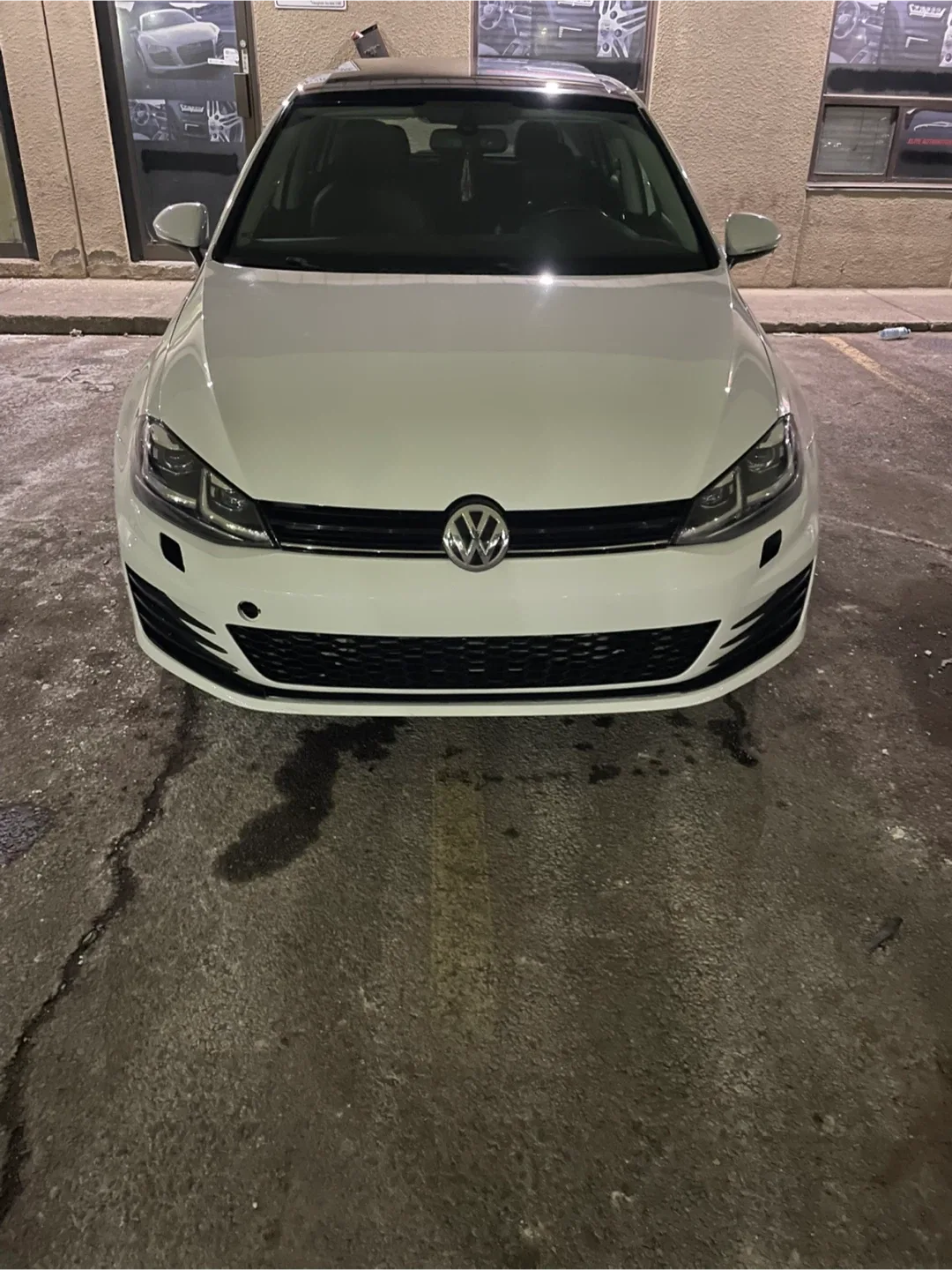 2015 Volkswagen Golf TDI image indicator(4)