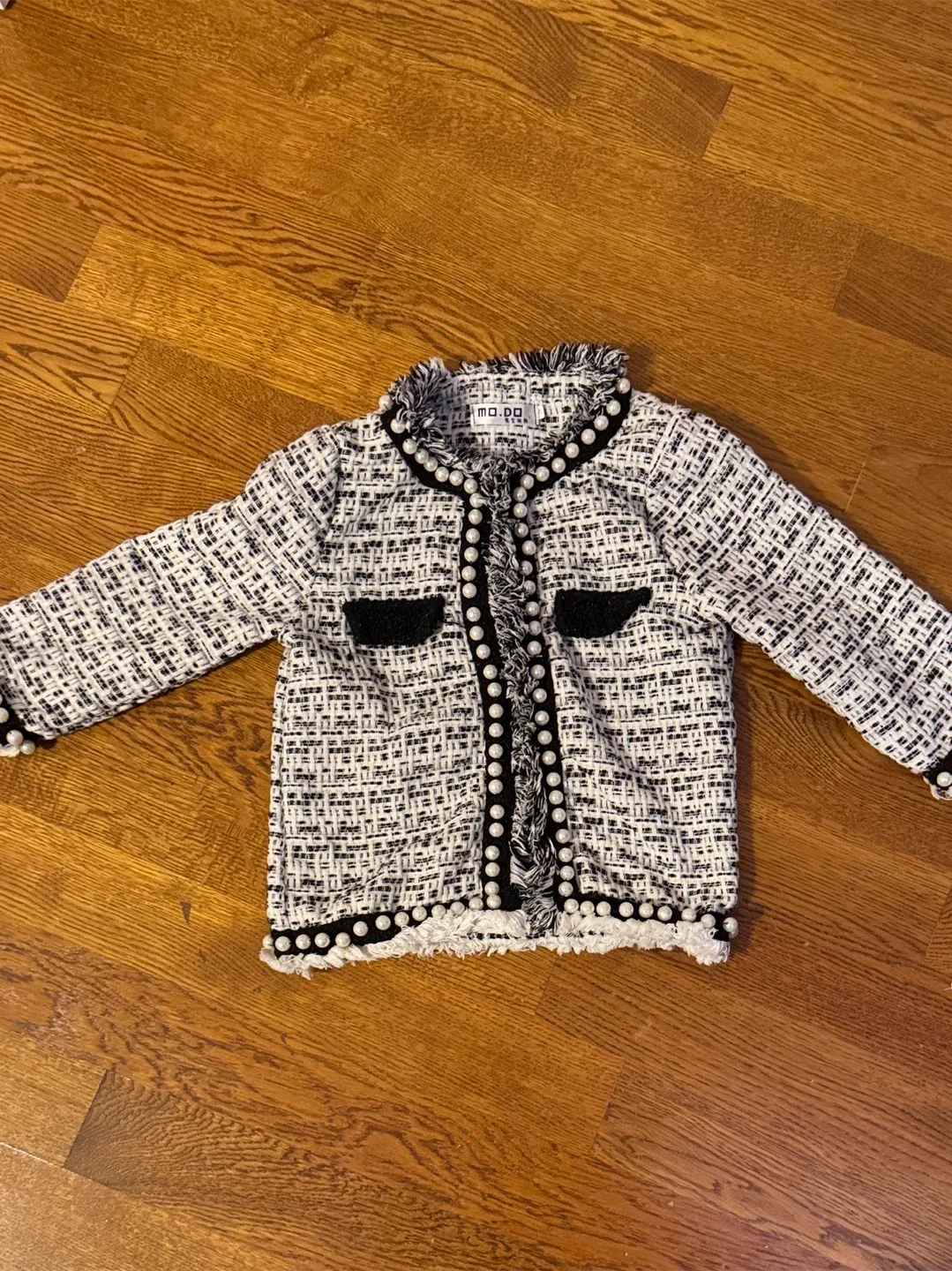 Assorted Women's Clothing image indicator(6)