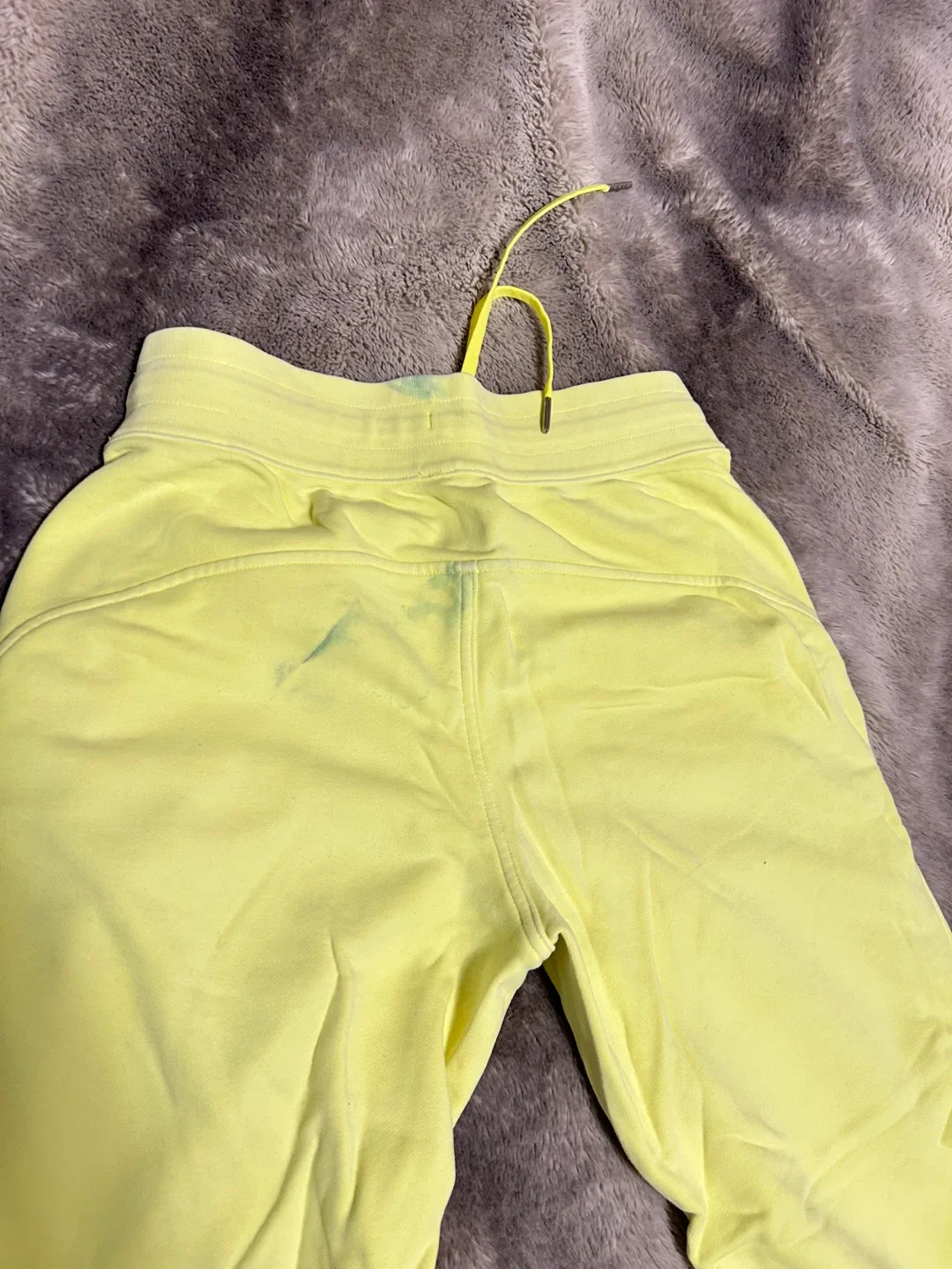 Lululemon Joggers Size 6 - Yellow #cleanout image indicator(2)