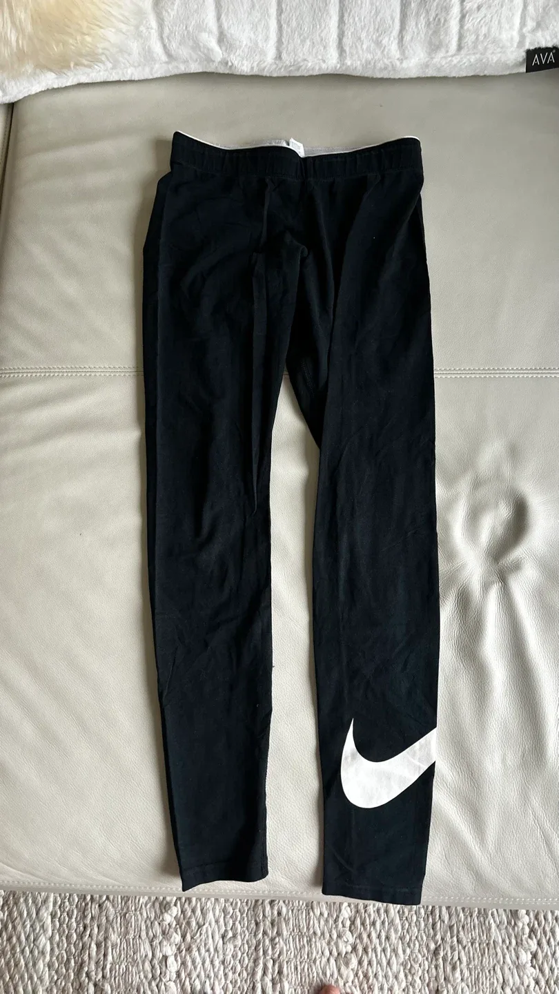 Nike Black Leggings - Size Small #Cleanout