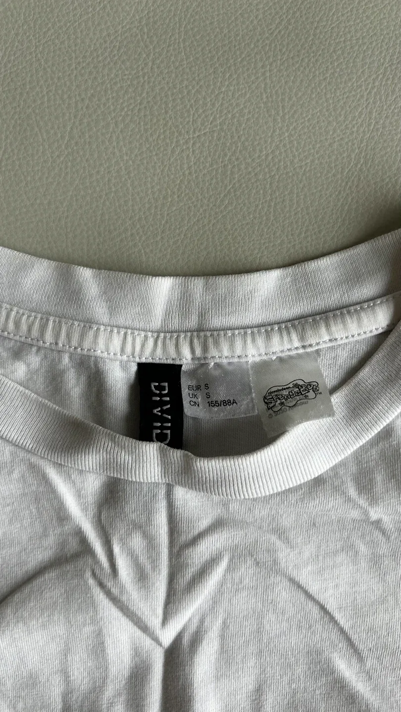 Spongebob T-shirt #Cleanout image indicator(2)