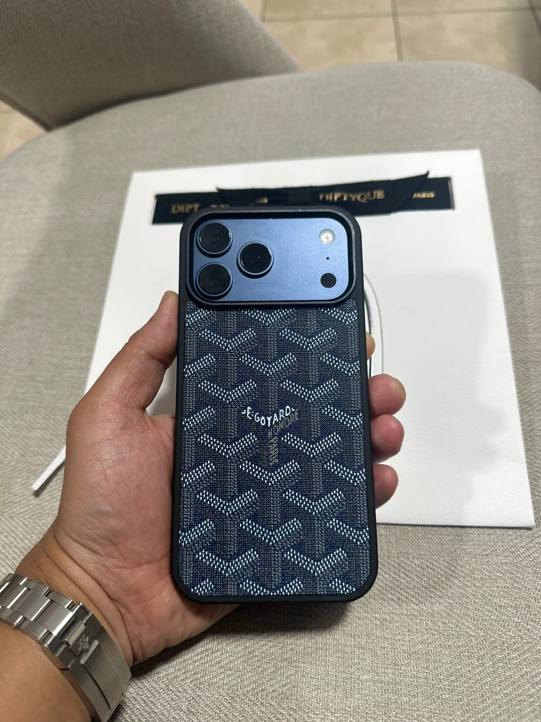 Iphone 17 pro max case - photo 3