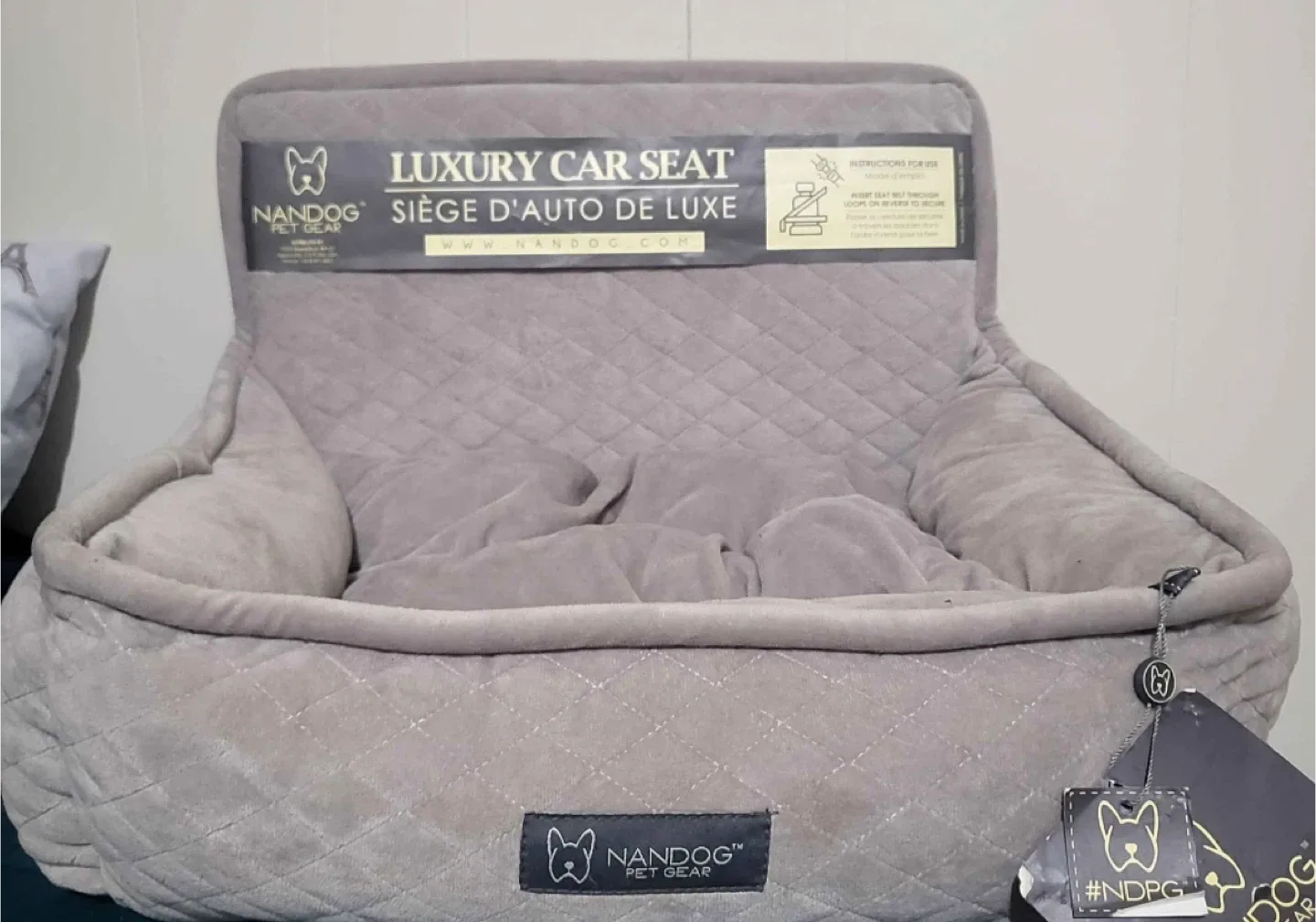 #Cleanout- NANDOG Luxury Car Seat - Pet Gear