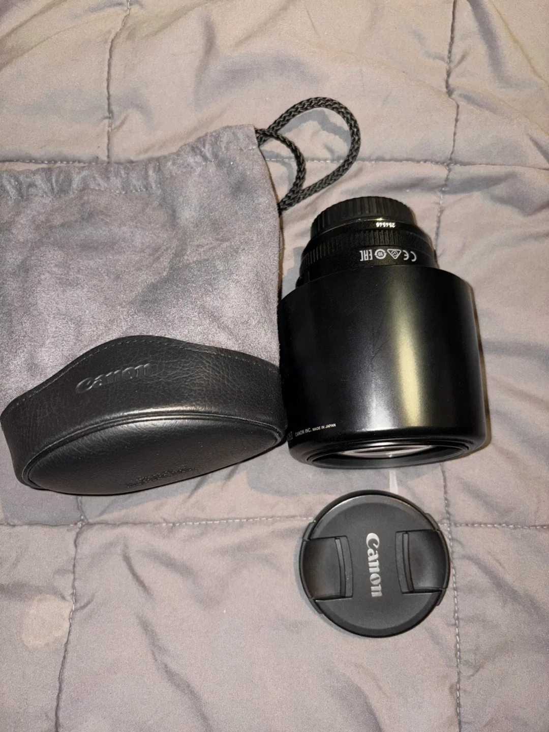 Canon EF 135mm f/2L USM