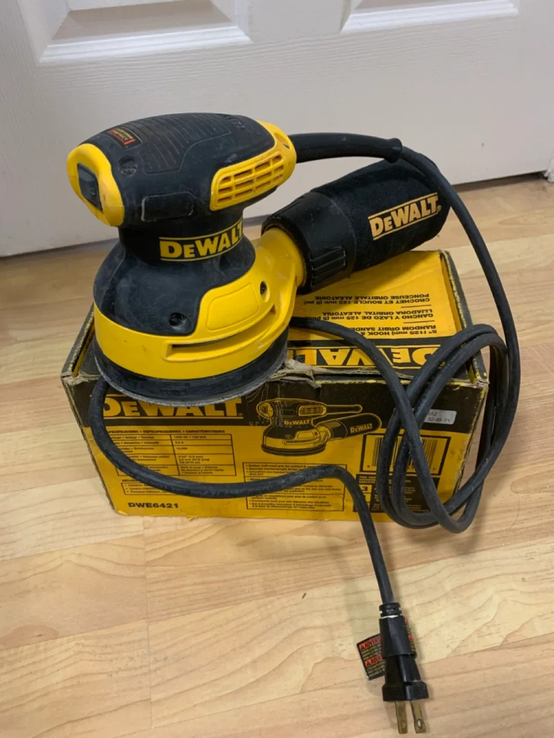 DeWalt Random Orbit Sander