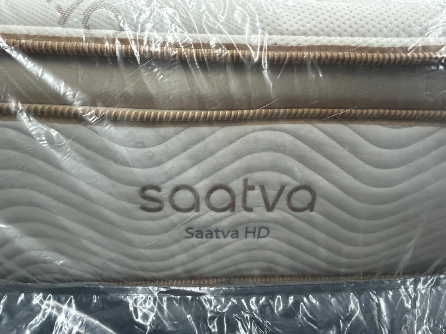 Saatva HD Mattress - Luxury Hybrid Innerspring