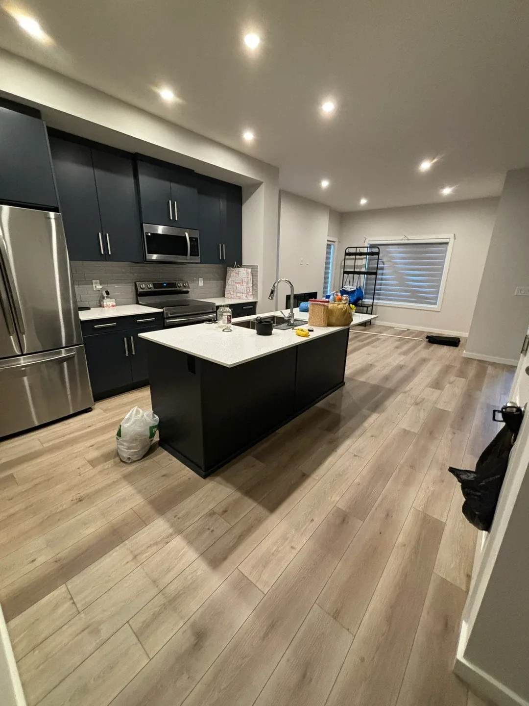 4 bed 3 bath for rental image indicator(3)