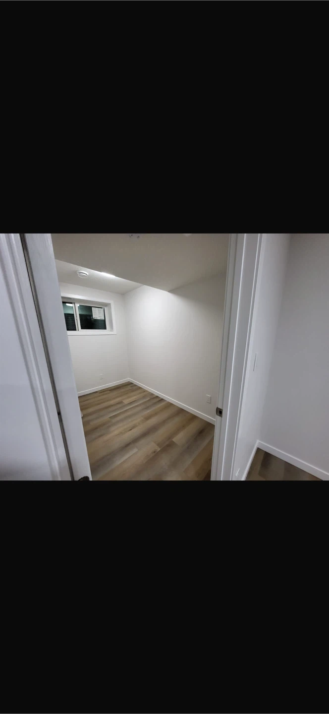 2 bed 1 bath basement for rental - photo 5