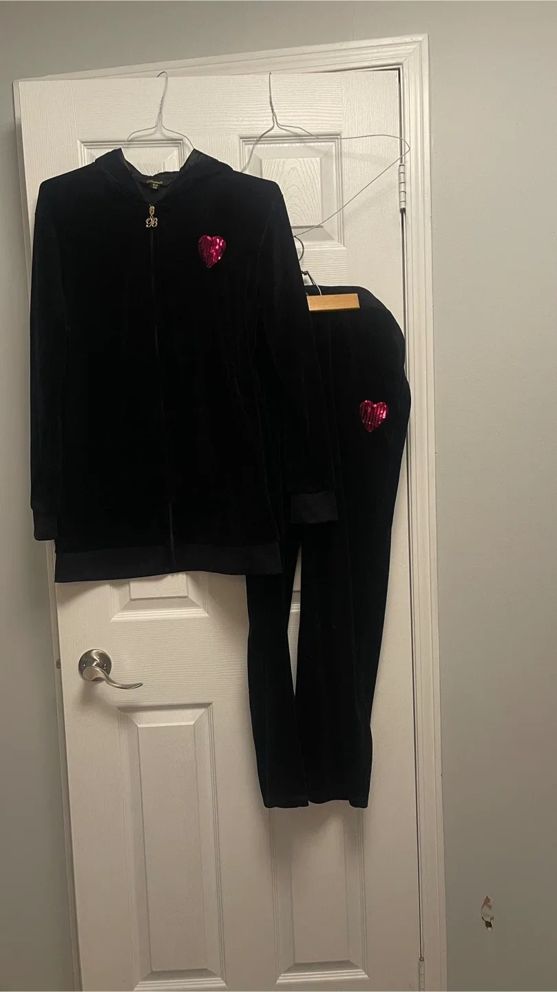 Black Velvet Tracksuit #Cleanout