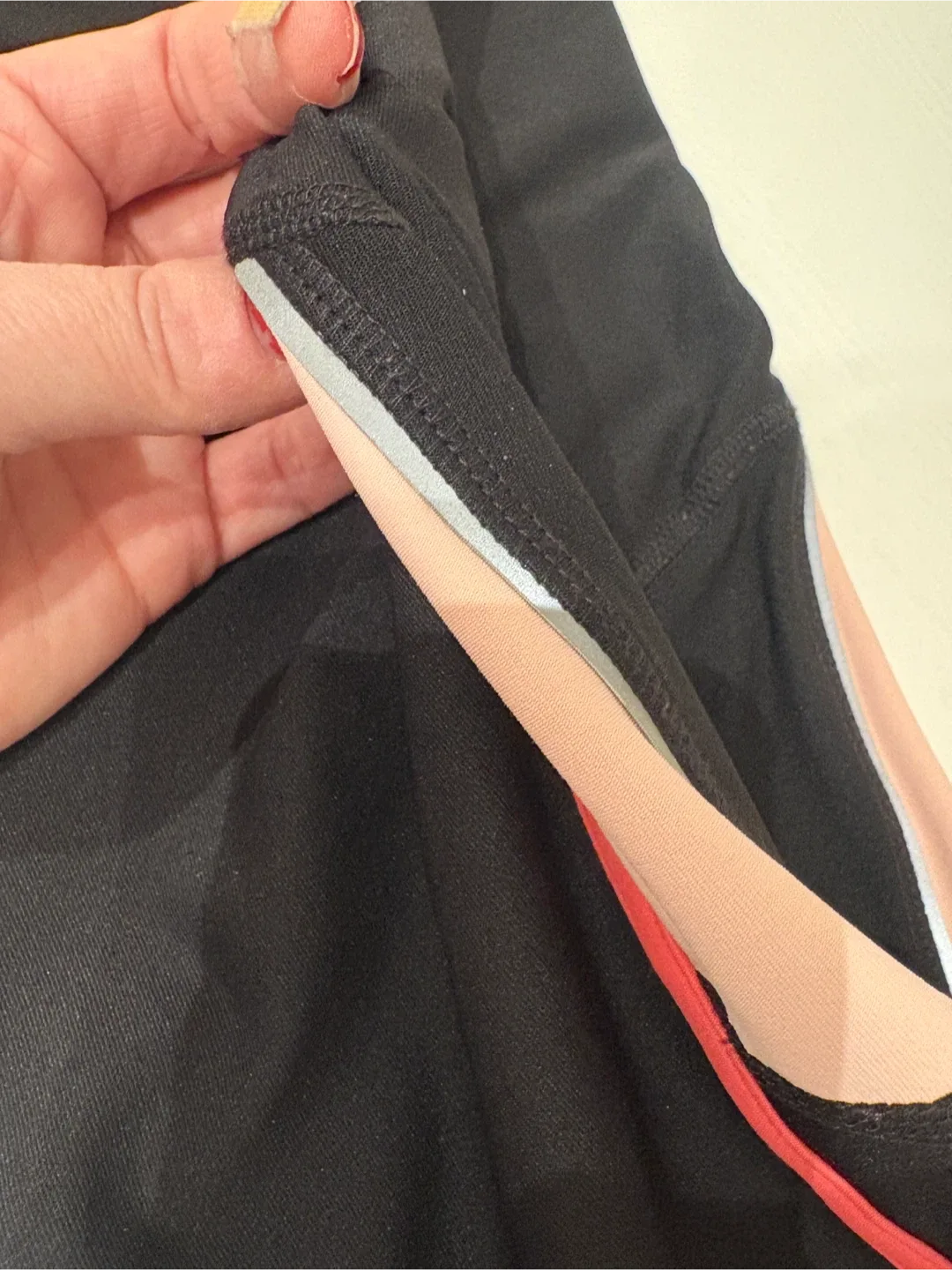 Black Cropped Leggings with Pink Accents image indicator(3)