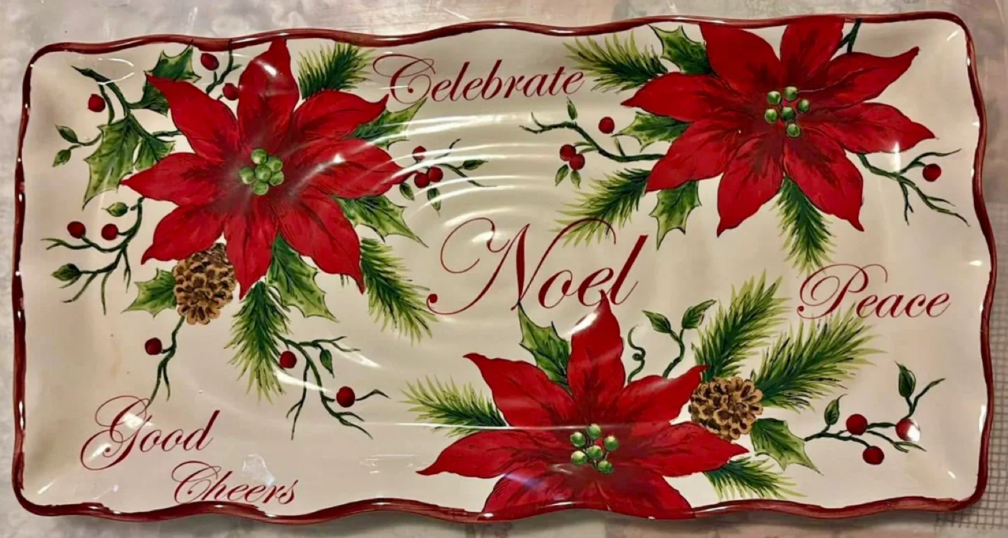 #Cleanout- Christmas Poinsettia Serving Tray