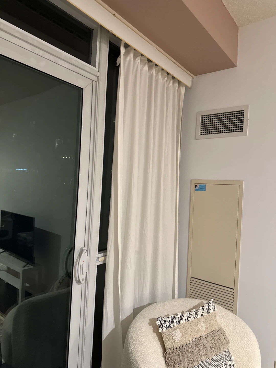 Move out Sale - White Curtain - photo 3