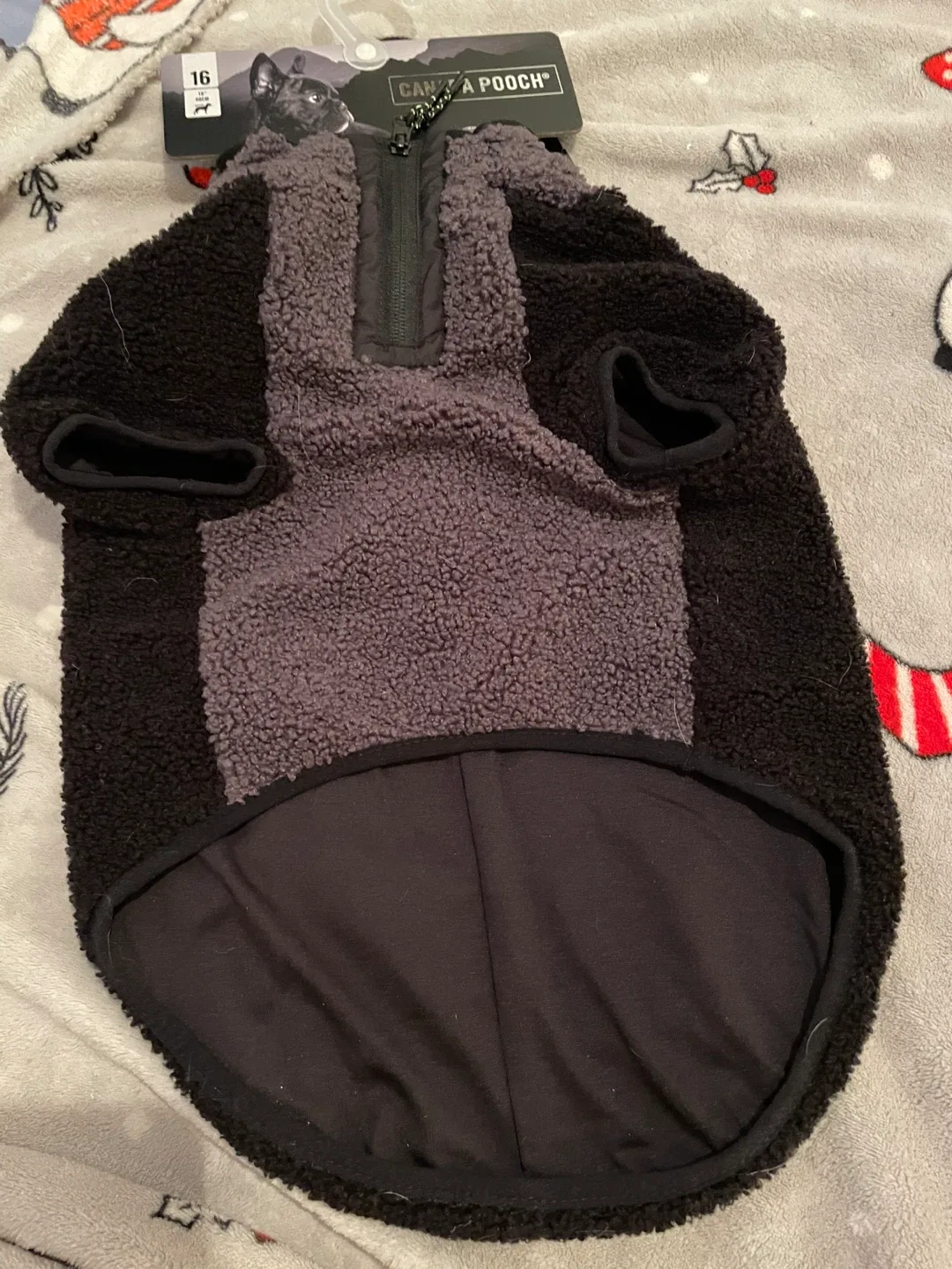 Size 16 Brand New Canada Pooch Dog Hoodie image indicator(4)