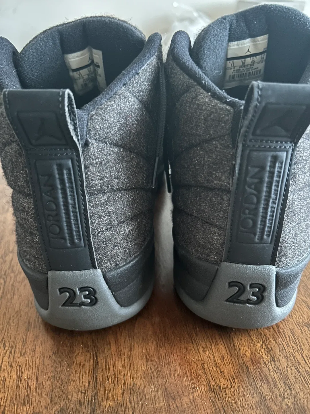 Air Jordan 12 Retro Wool Dark Grey, Size 11 image indicator(2)