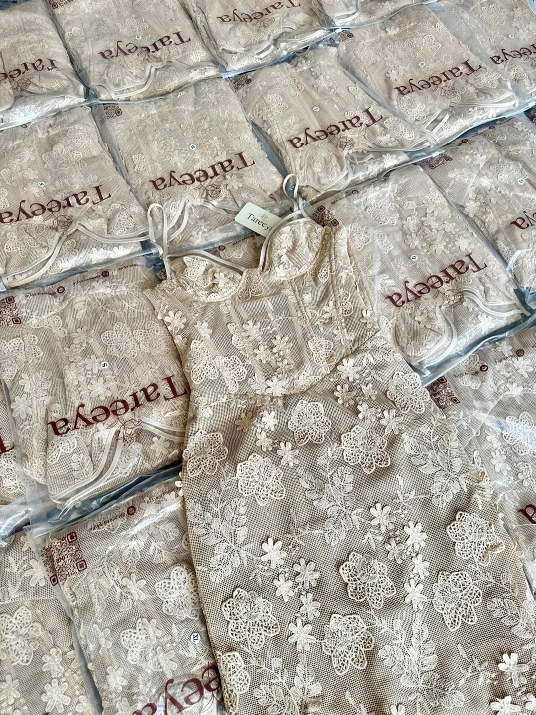 Tareeya Floral Lace Corset Dress image indicator(5)