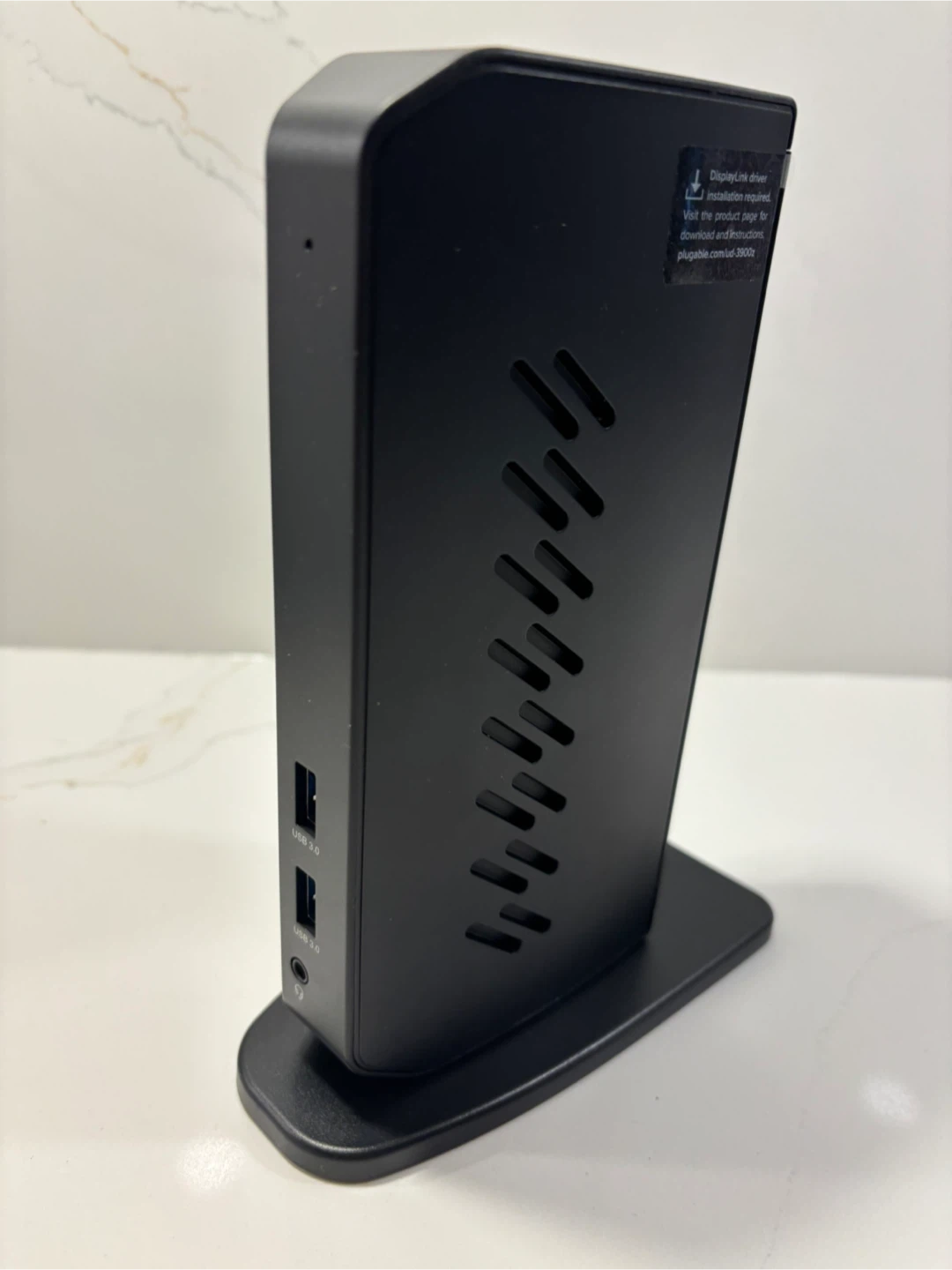 Plugable UD-3900Z Dual Monitor Docking Station, USB 3.0 & USB-C - photo 5