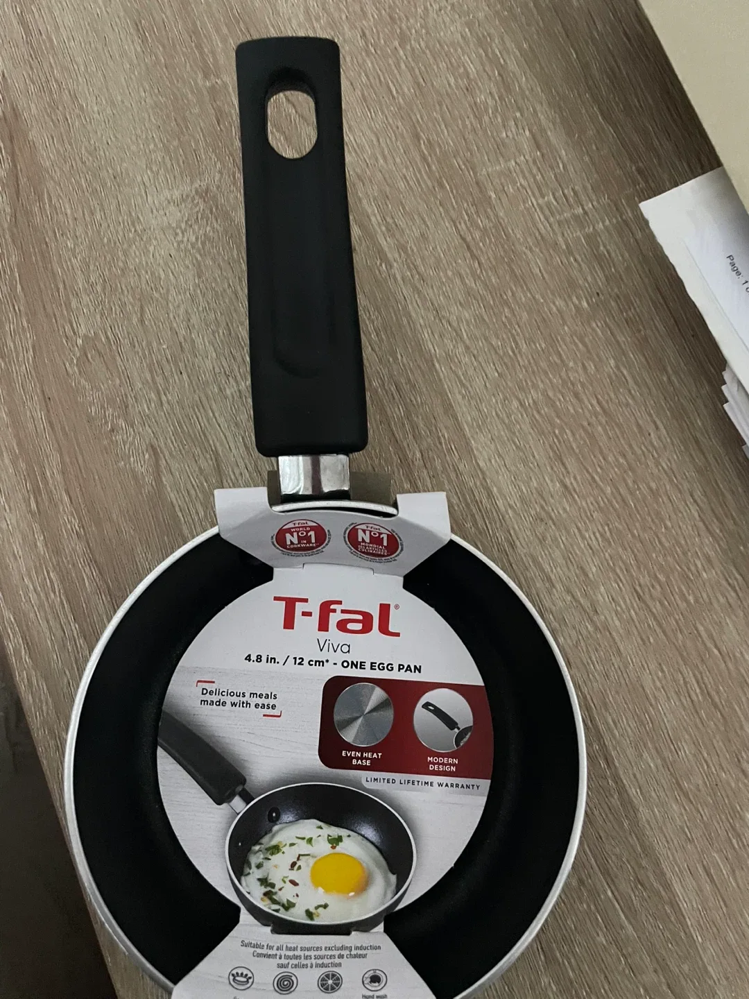 T-fal Viva 4.8 in One Egg Pan - New! image indicator(2)