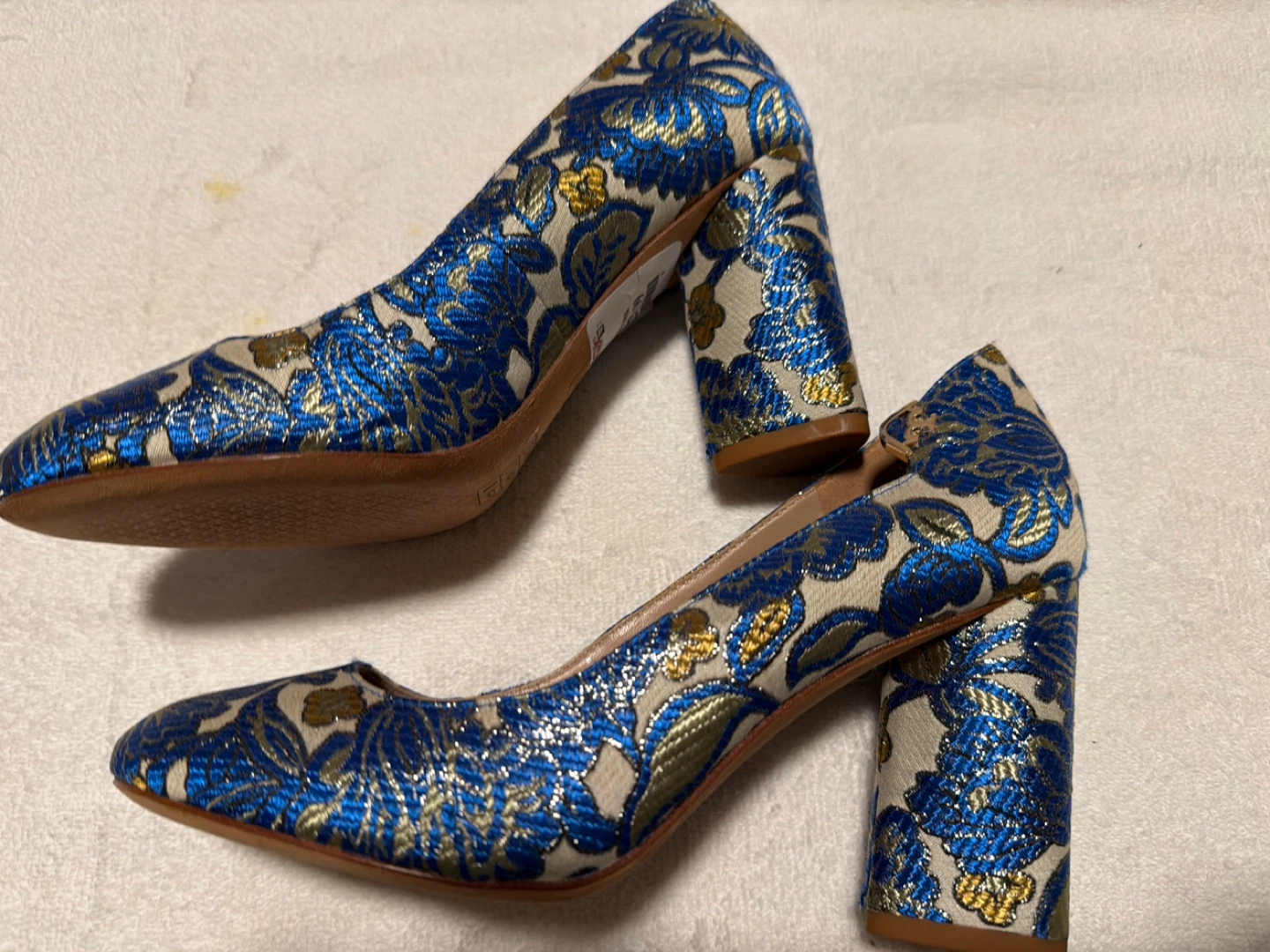 Tory Burch Heels - Size 6.5M - Blue Floral - photo 2