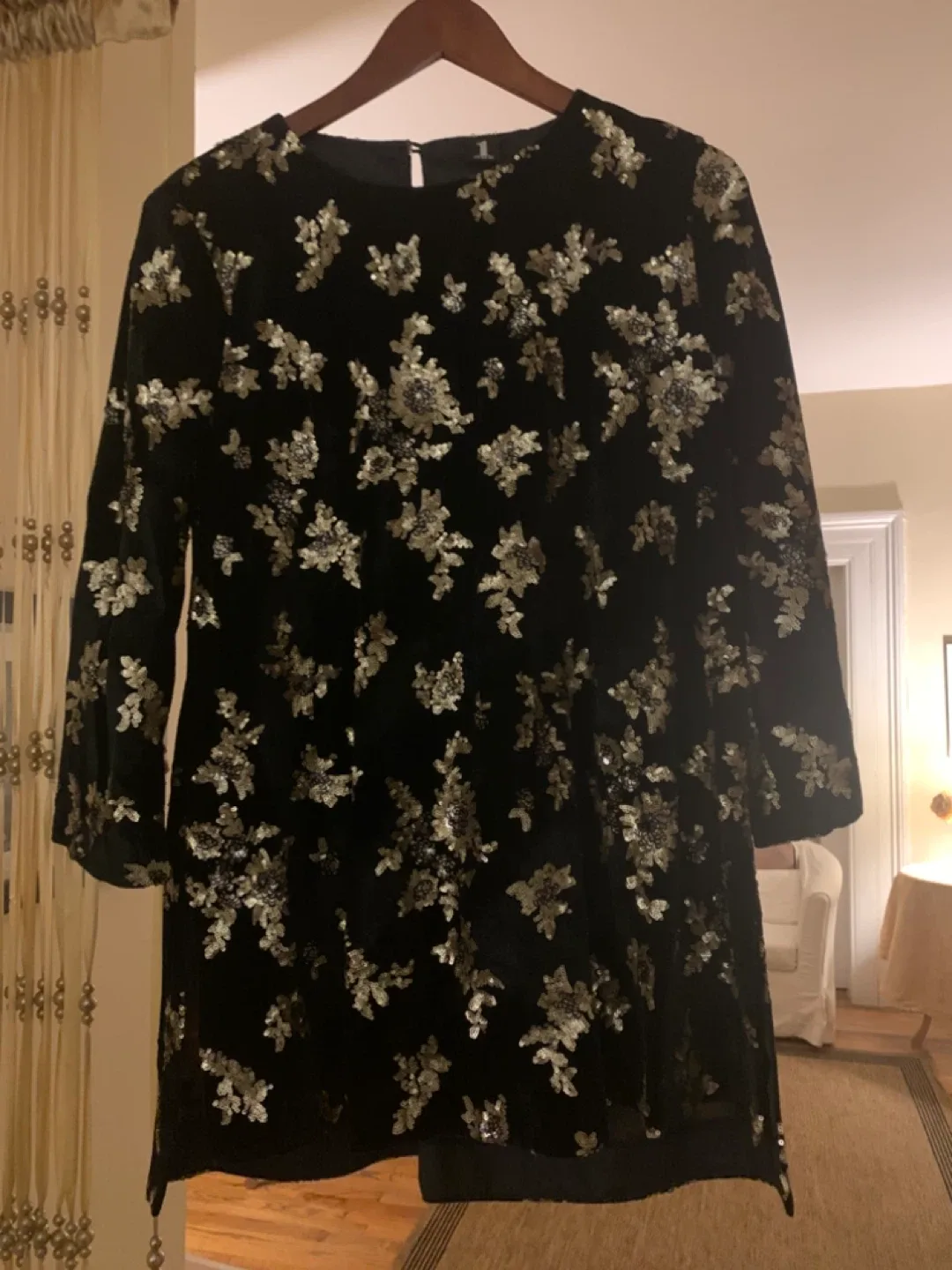 Black & Gold Sequin Tunic Imported from Italy image indicator(3)