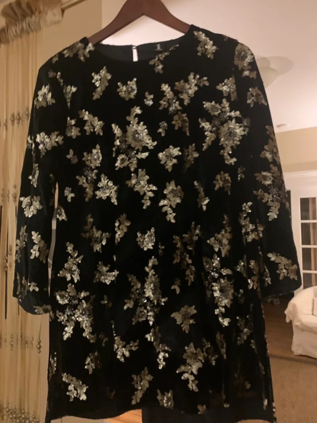 Black & Gold Sequin Tunic Imported from Italy image indicator(5)