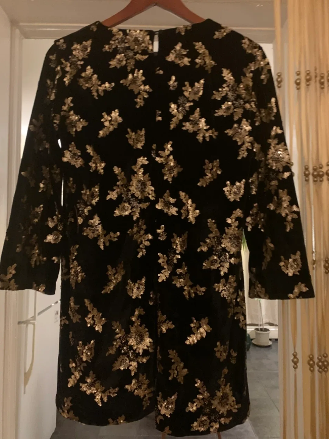 Black & Gold Sequin Tunic Imported from Italy image indicator(2)