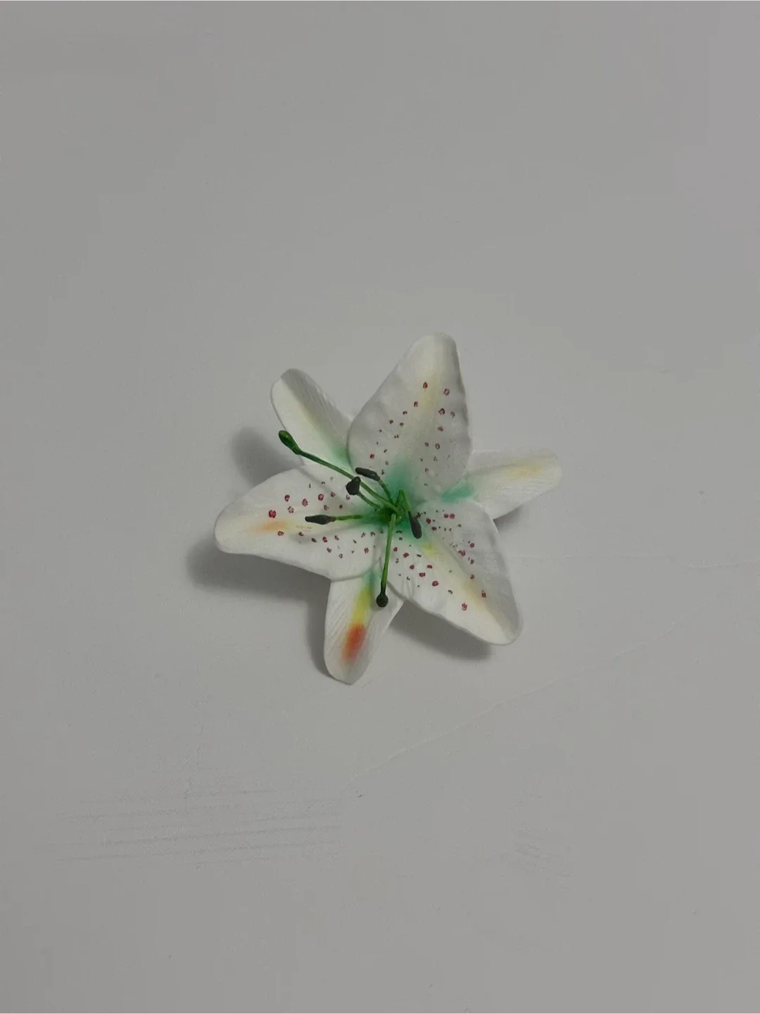 White Lily Flower Hair Clip ♻️ #cleanout