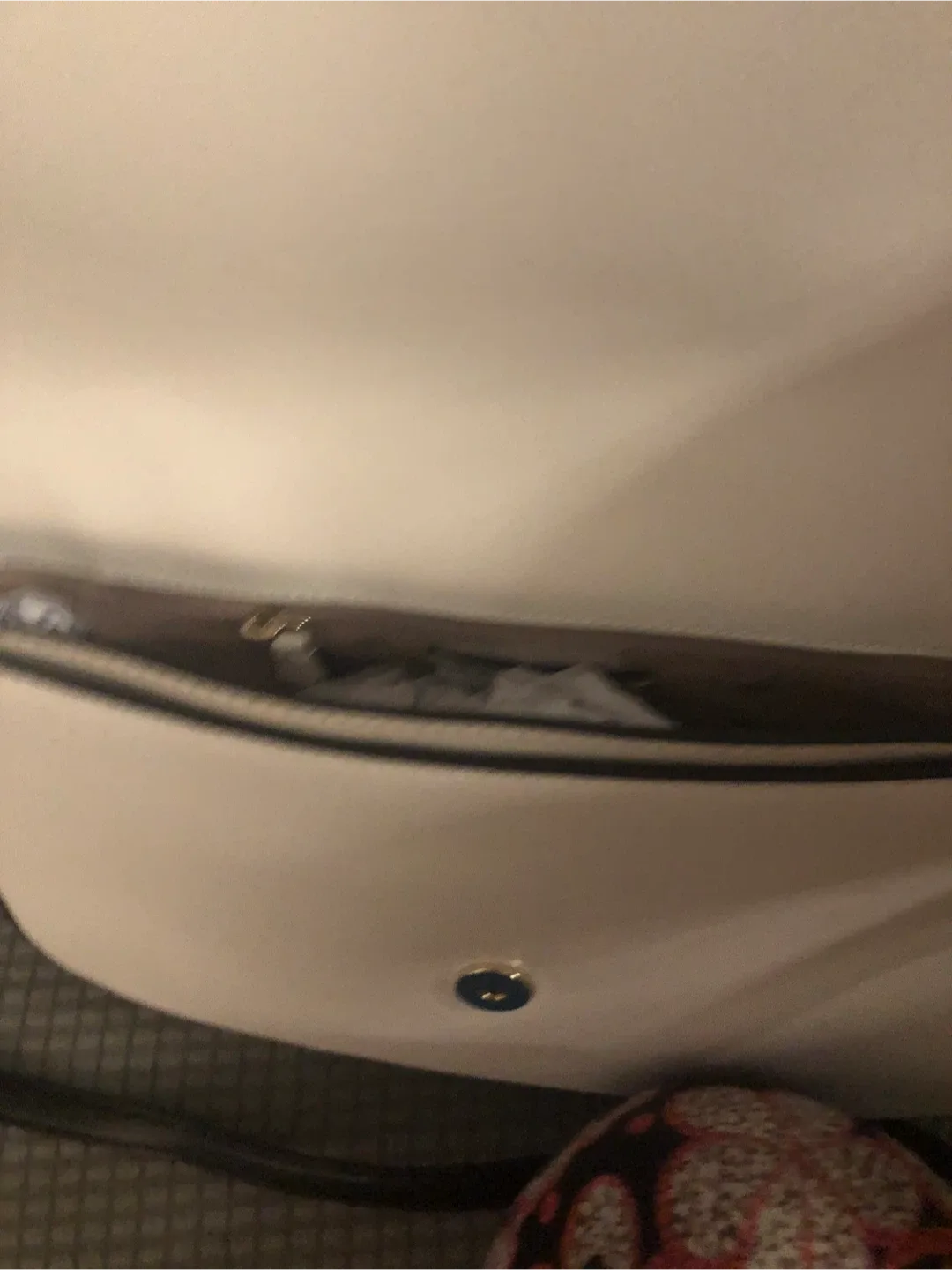 Kate spade  new bag image indicator(5)