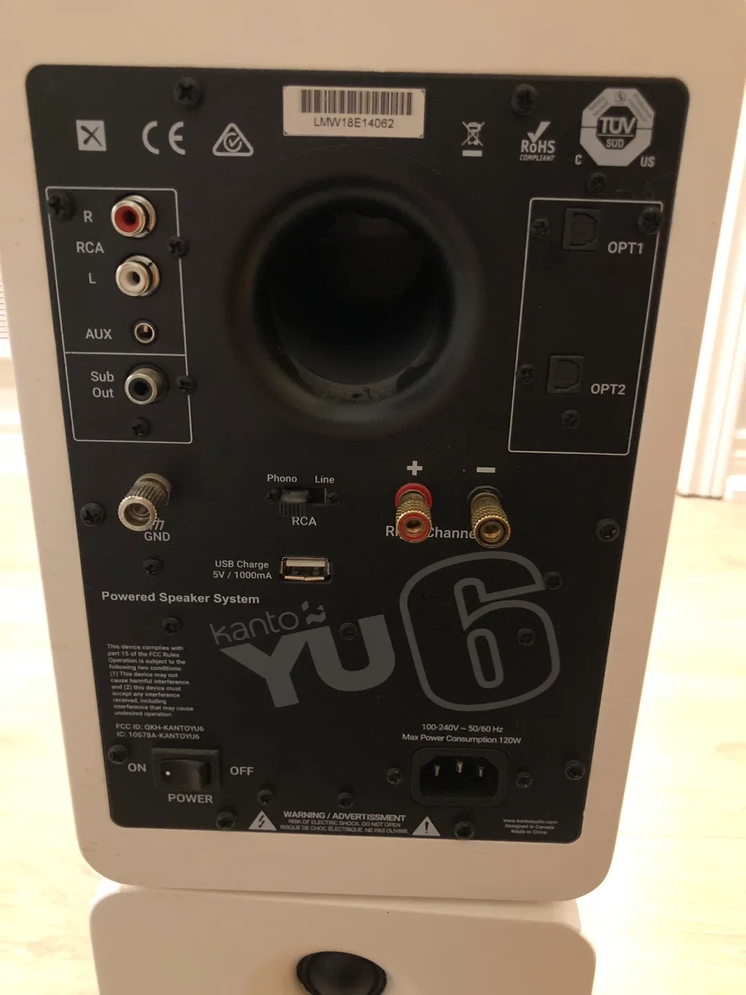 Kanto YU6 Powered Speaker System - White image indicator(4)