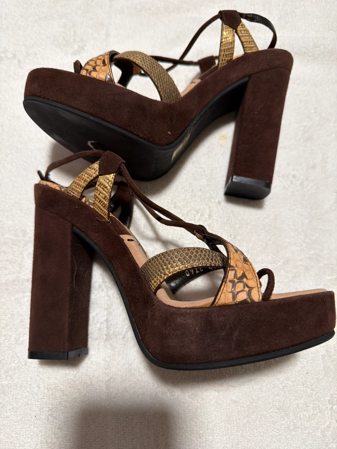 Prada Brown size 7 Snakeskin Platform Heels - photo 3