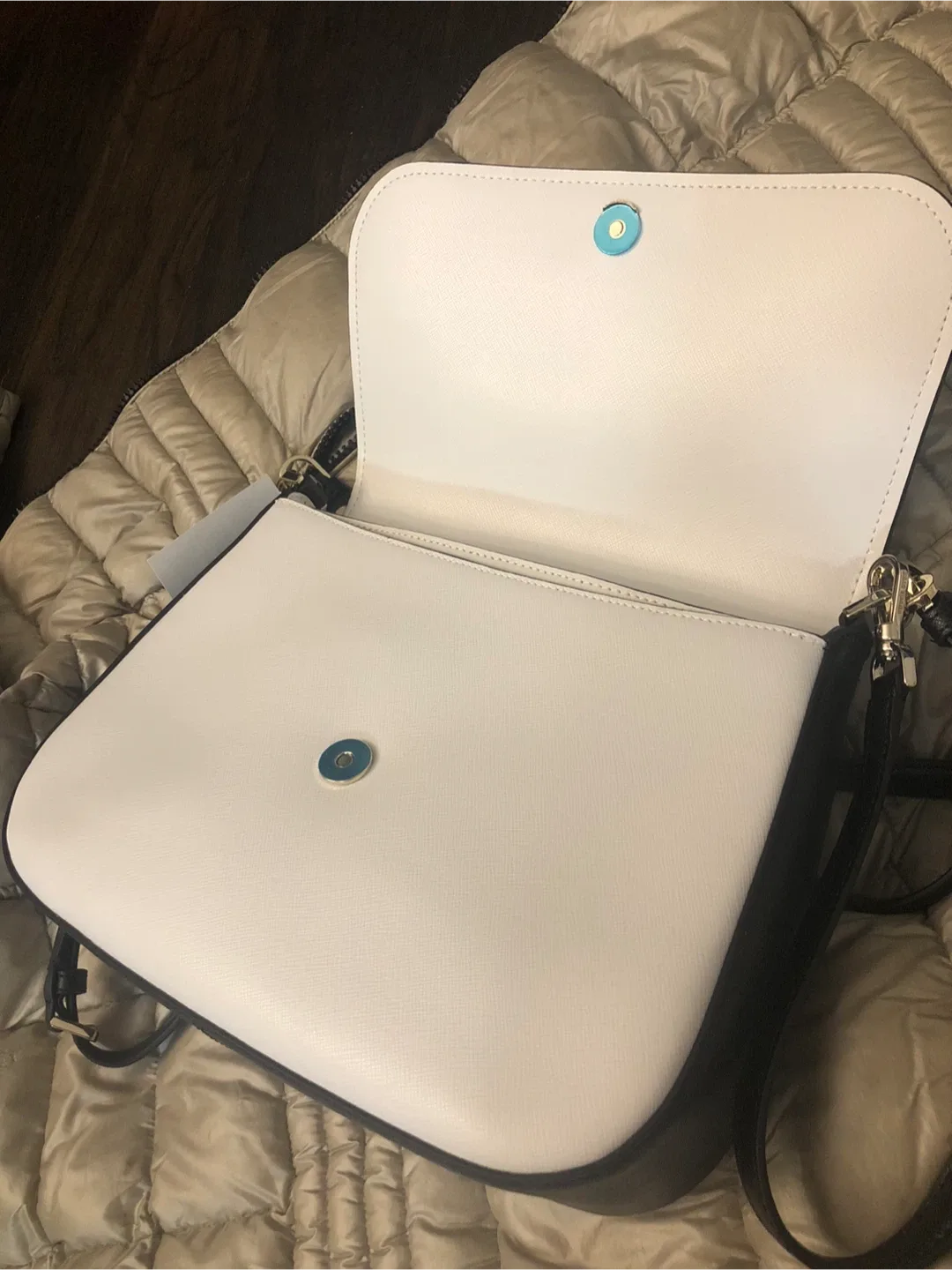 Kate spade  new bag image indicator(9)