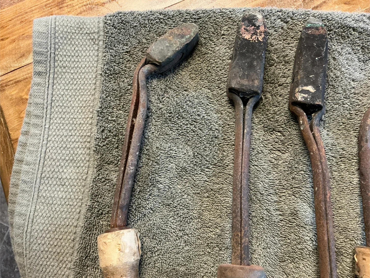 5 Antique Copper Head Wood Handle Soldering Irons ! image indicator(2)