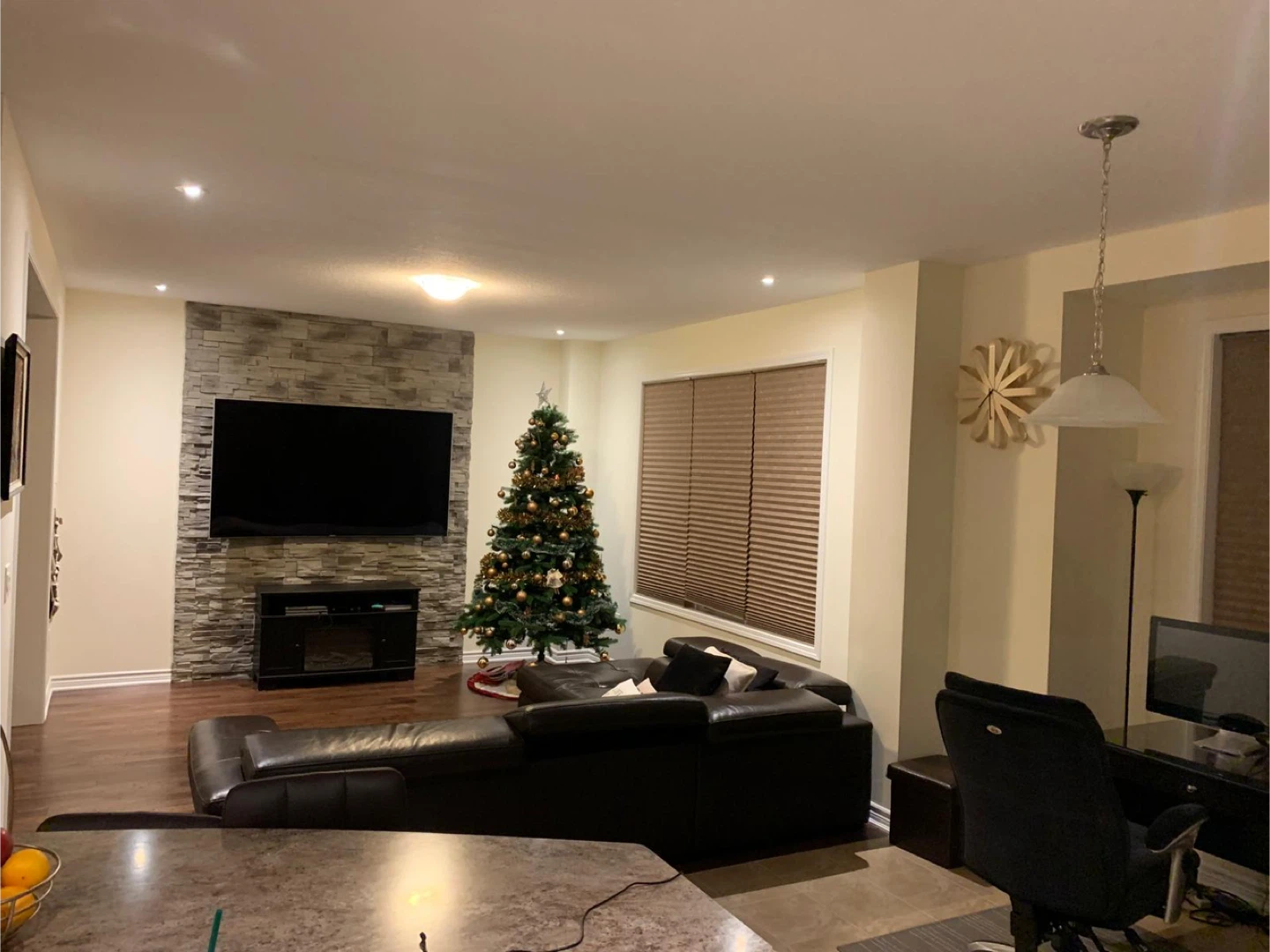 Christmas Tree + Ornaments (Artificial) - photo 3