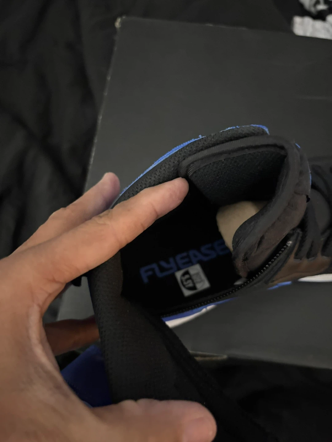 Nike Air Jordan 1 FlyEase Black/Blue Size 5.5Y - photo 4