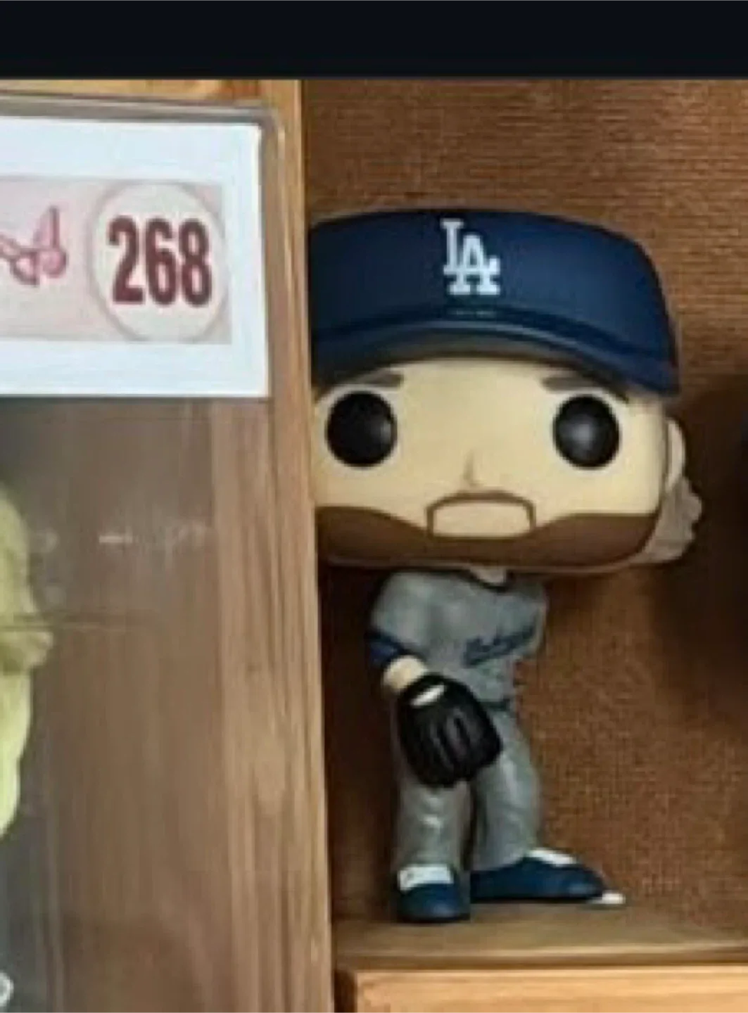 Funko Pop Baseball Figures: Clayton Kershaw & Luis Arraez image indicator(2)