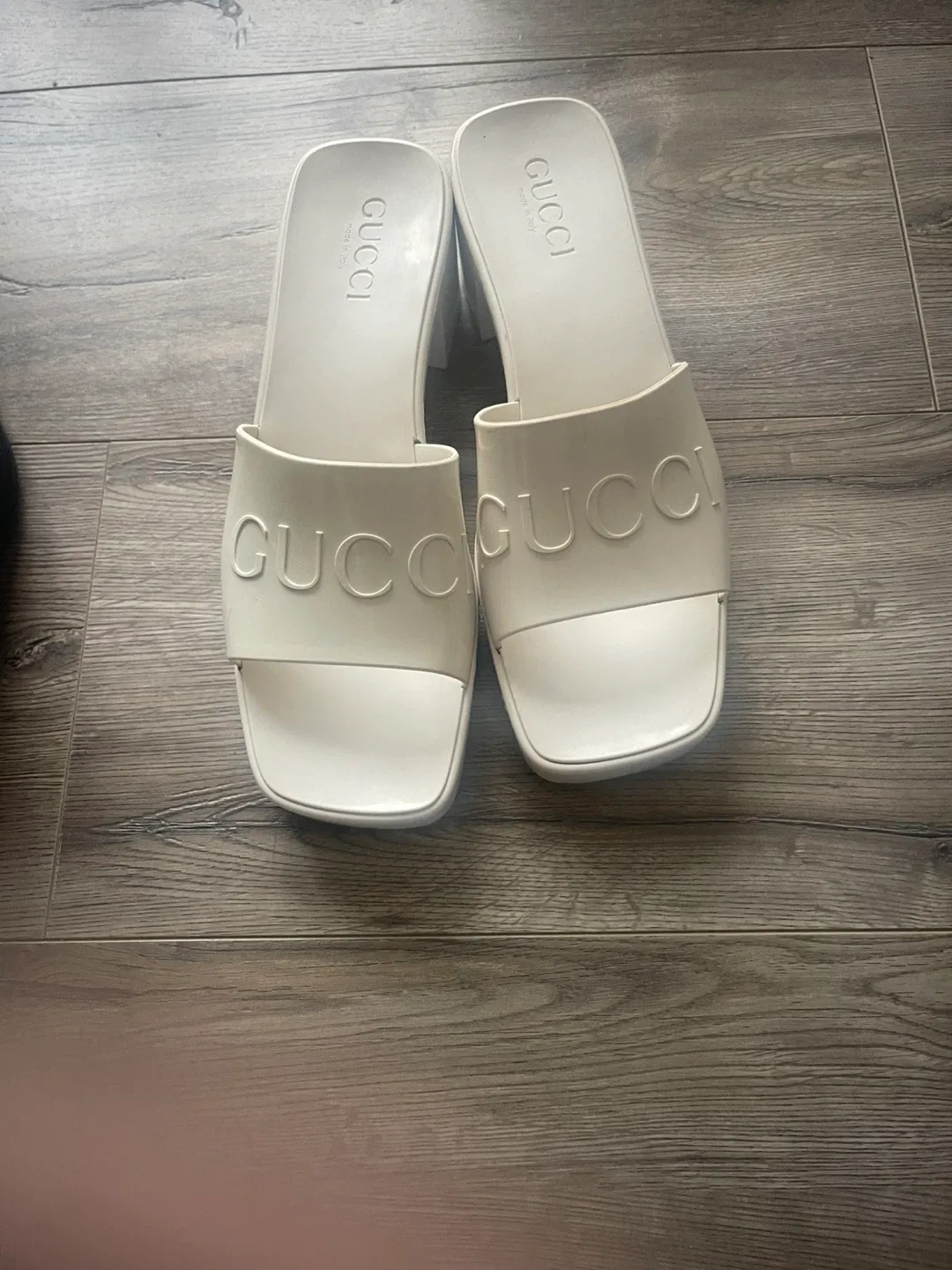 Gucci Women's White Slides Size 8 US