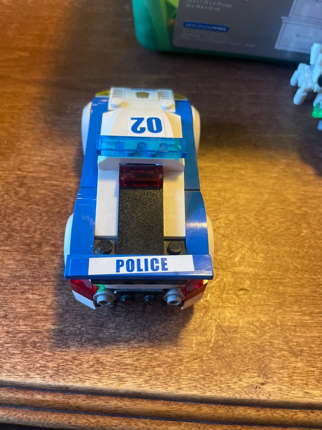 Lego City Police Car image indicator(4)