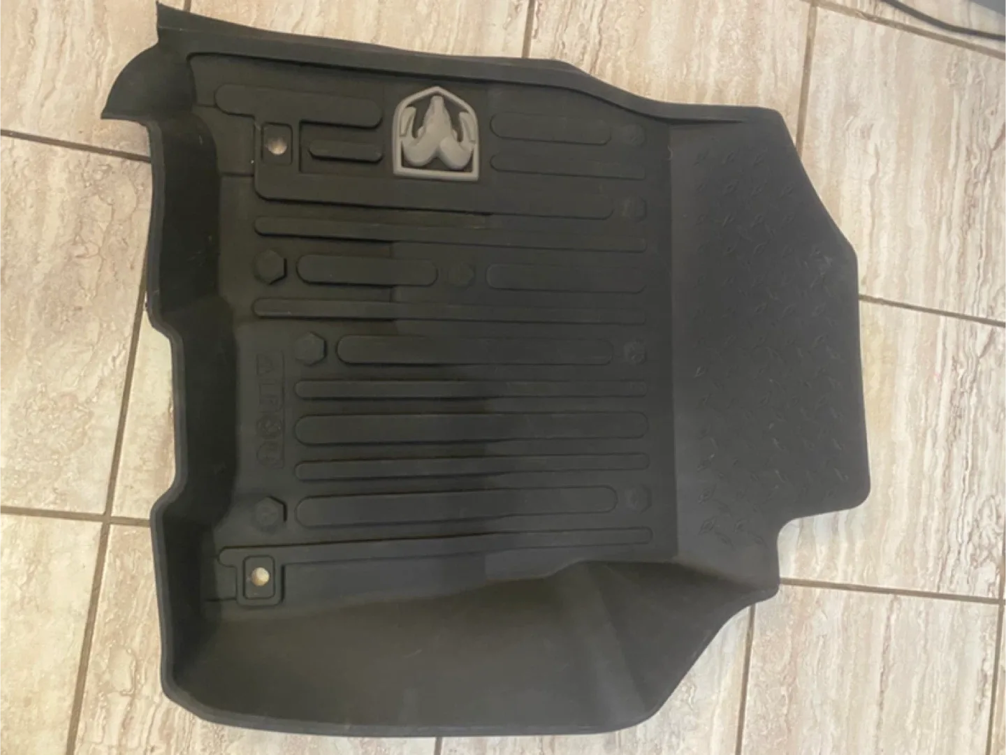 Dodge Ram Floor Mats – 5-Piece Mixed Set