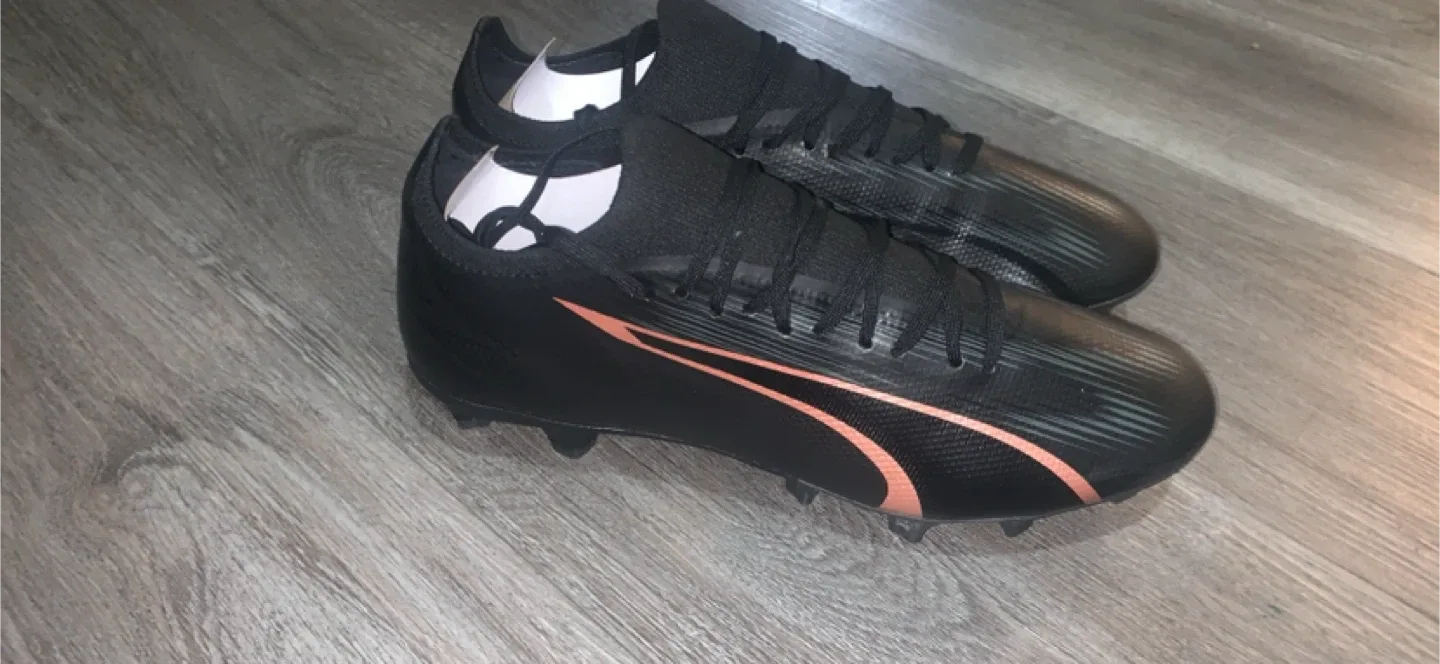 Puma Ultra Match FG/AG Soccer Cleats - Size 9.5