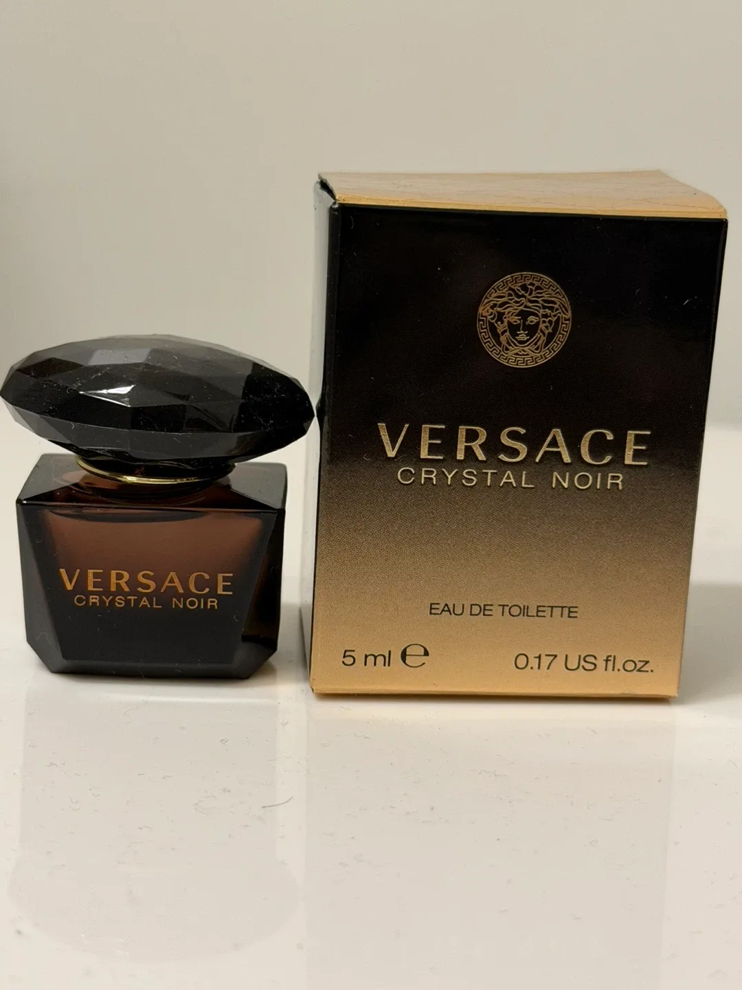 Versace Crystal Noir 5ml Eau de Toilette - New