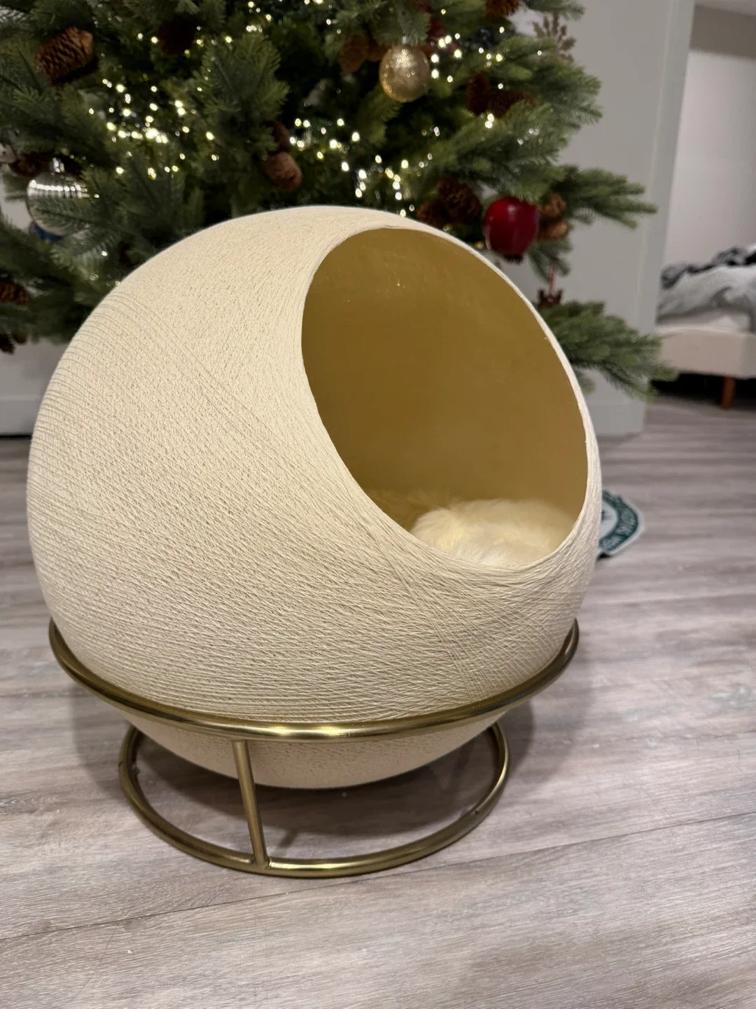 StellarModern Cat Bed