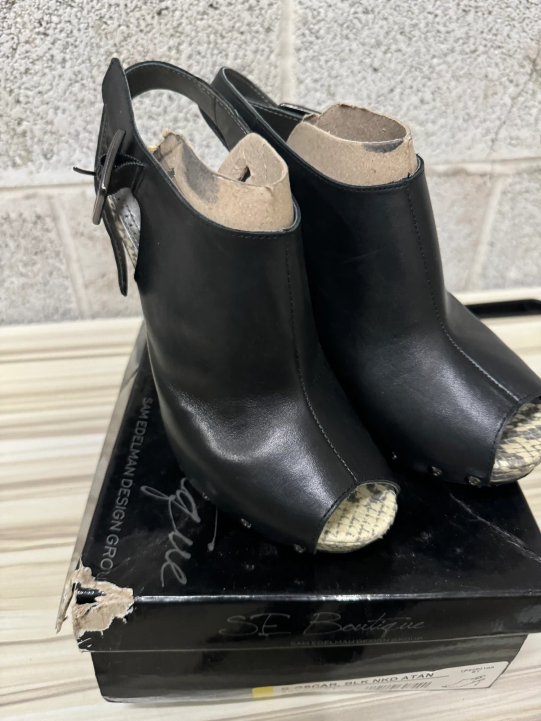 Sam Edelman SE Boutique B-Oscar Black Heels - Size 6.5 - photo 3