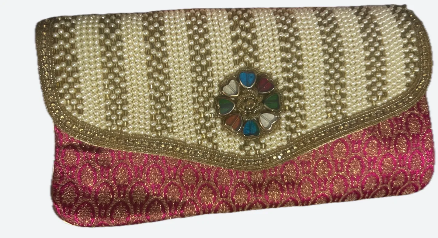 Pink & Gold Clutch Bag #Cleanout