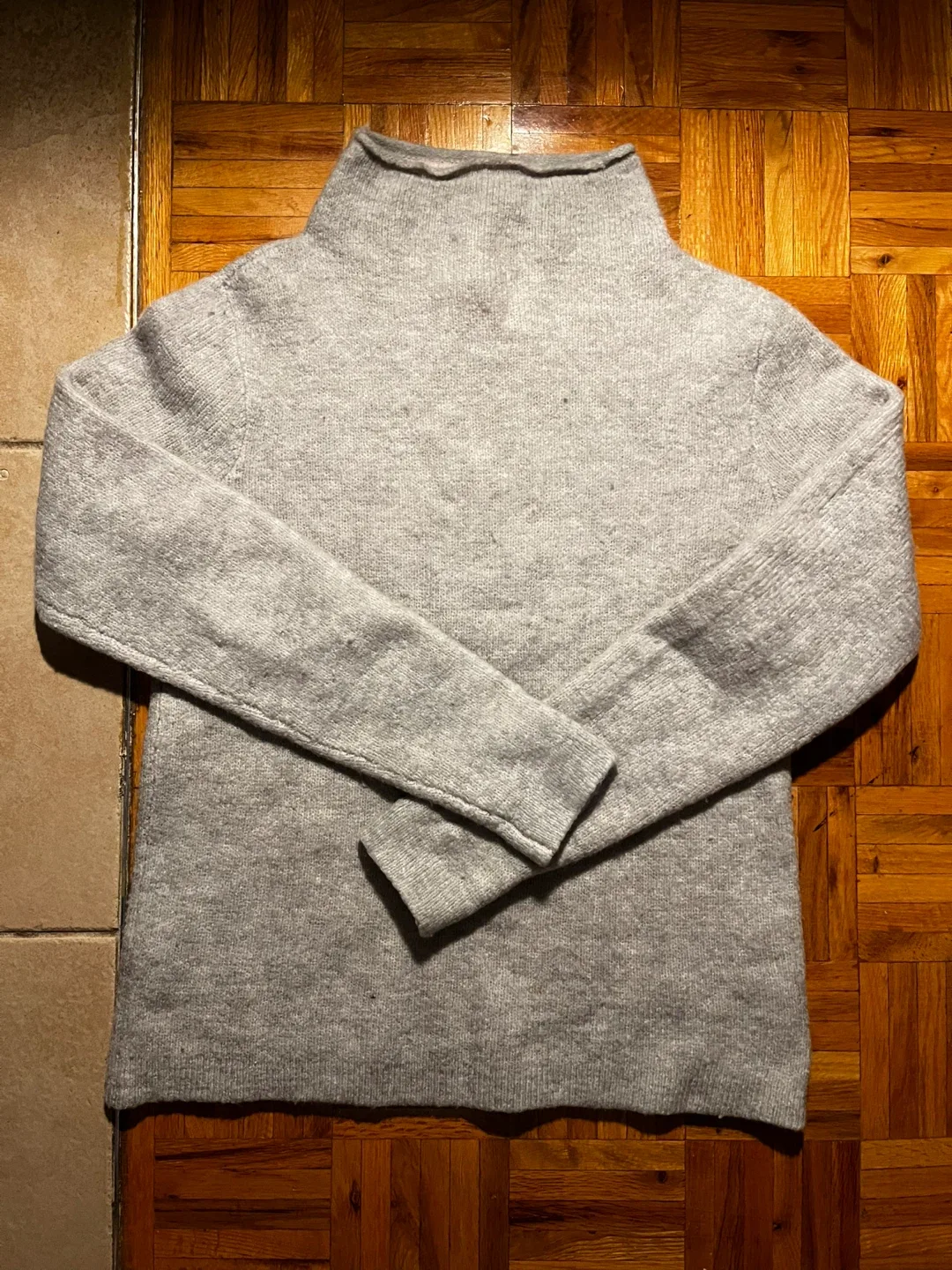 Lolë Wool Grey Knit Sweater - Size S
