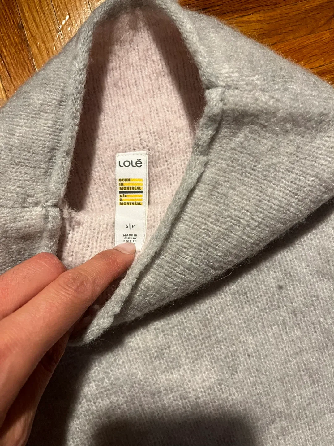 Lolë Wool Grey Knit Sweater - Size S image indicator(4)