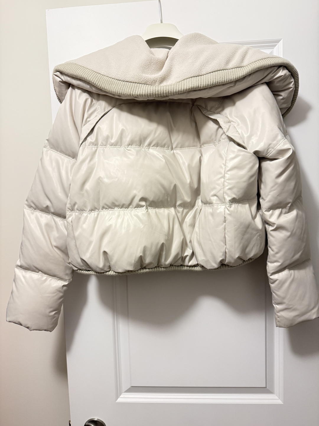 Broadcast Padded Down Cropped Jacket - photo 2